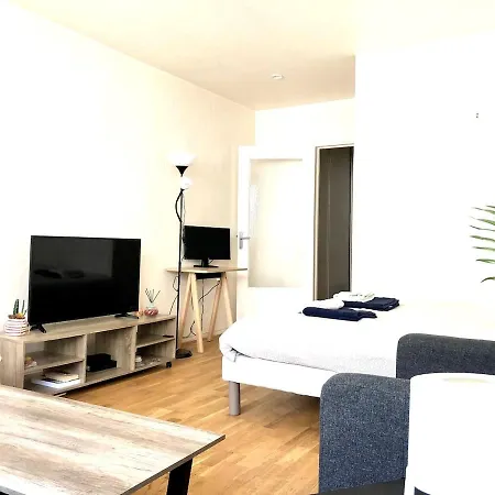 Cozy Near The Eiffel Tower * Parigi