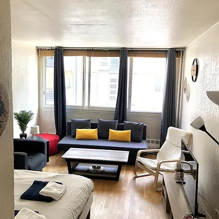 Cozy Near The Eiffel Tower Parigi